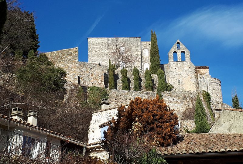 Château de Roussas à Roussas - 0