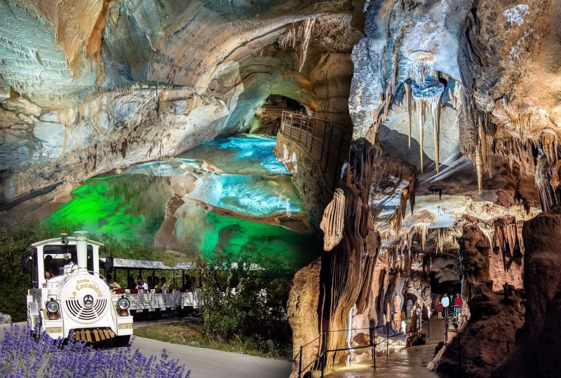 Grotte de la Cocalière à Courry - 0