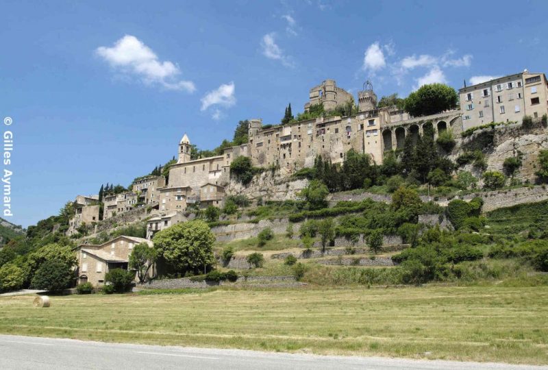 Circuit des châteaux à Montbrun-les-Bains - 1