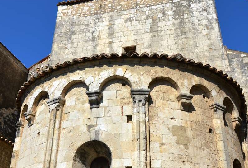 Eglise Saint Philibert à Donzère - 0