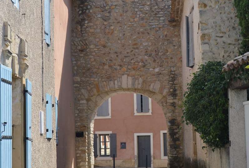 Porte Costerouze à Tulette - 0