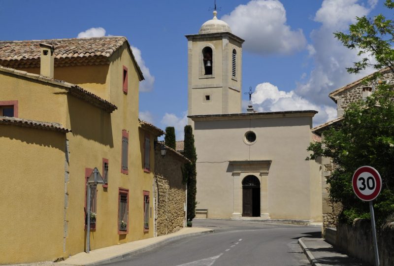 Eglise Saint Pierre à Colonzelle - 0